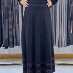 خرید دامن بافت گلدوخت شده