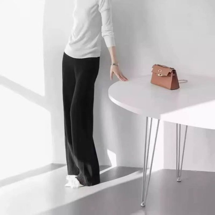 1418cba0-bc75-4f8b-8dc3-19f1f25259ab خرید شلوار بافت زمستانه کد 943 - تصویر 4