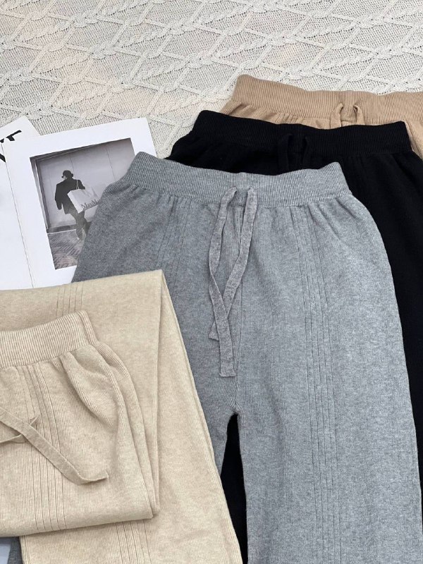 e984b1ce-2745-4ee5-95e7-bfe30c9481ec خرید شلوار بافت زمستانه کد 943 - تصویر 6